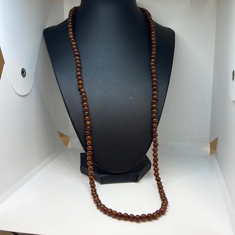 Simple Brown Necklace